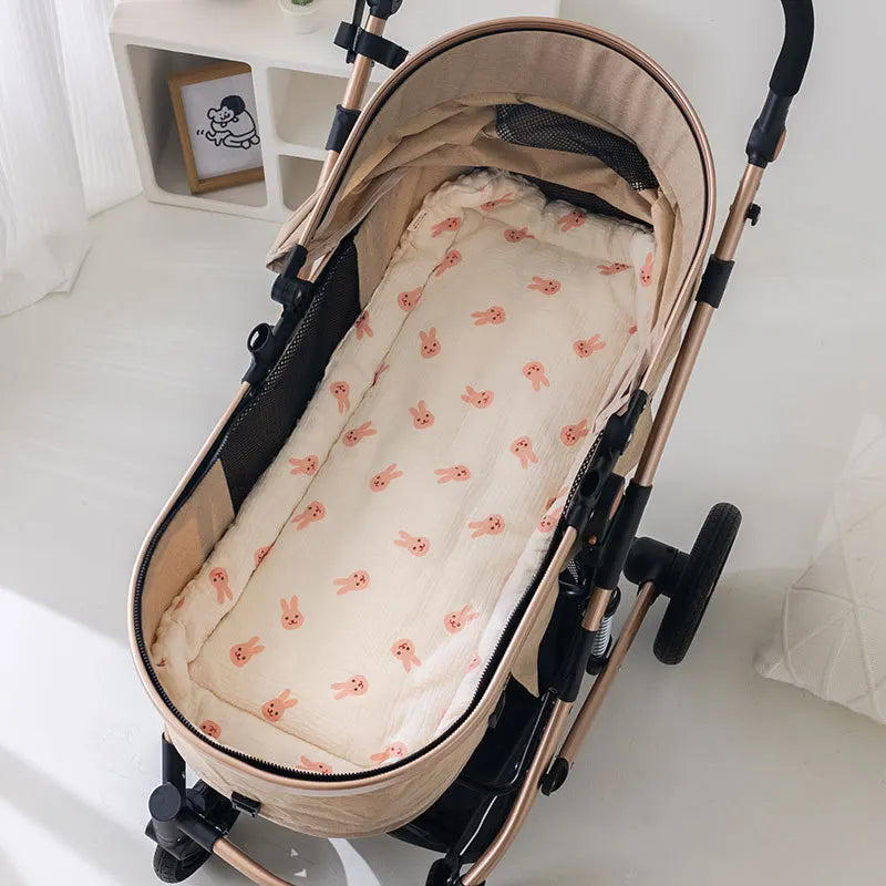 Accessoire poussette confort bébé - matelas ergonomique universel sur le thÚme des lapins