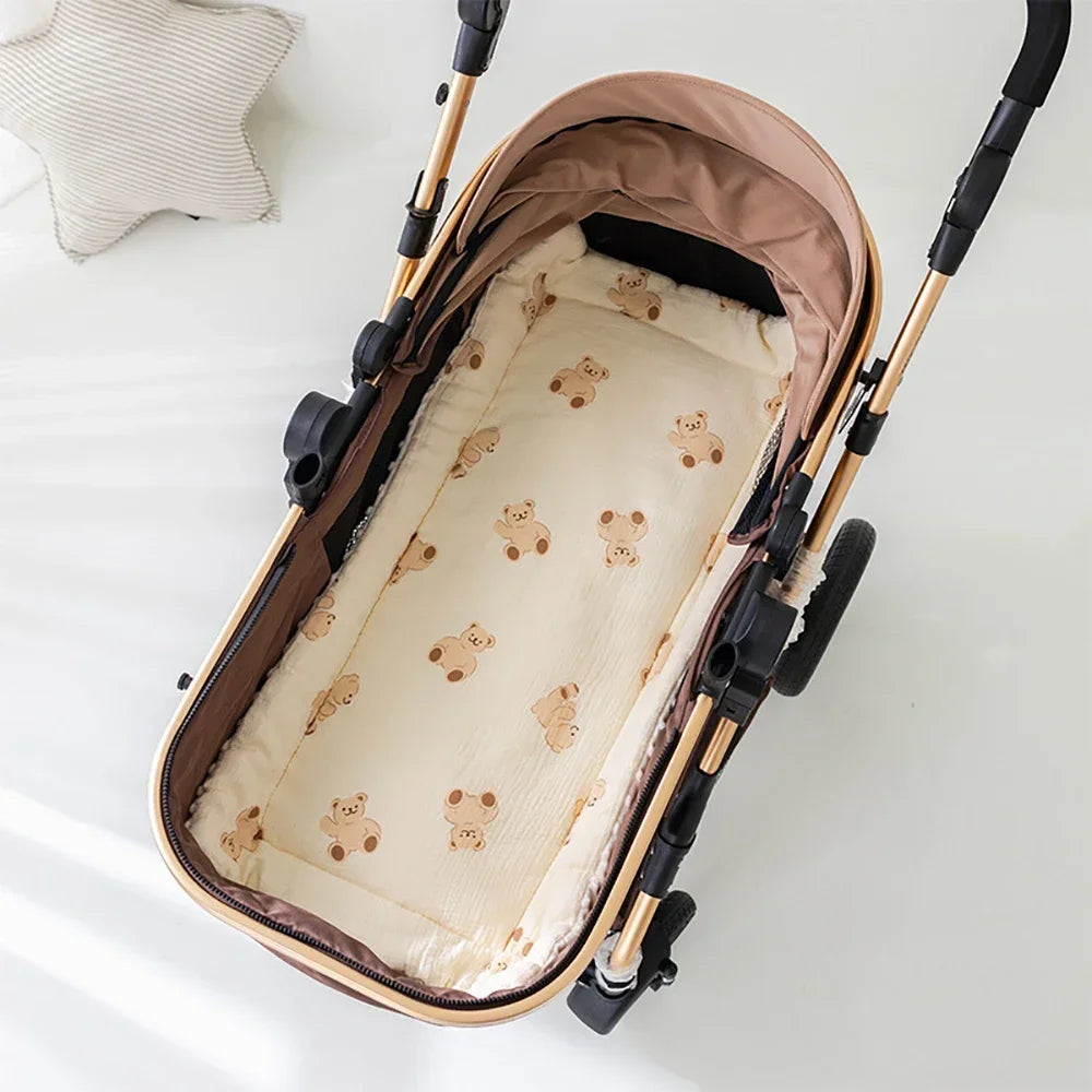 Matelas poussette universel et respirant - idéal pour les promenades sur le thÚme des nounours