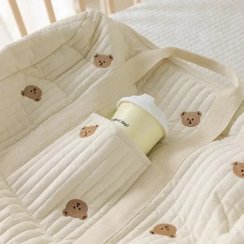 Joli sac de voyage pour bébé en déplacement en matiÚre gaz de coton