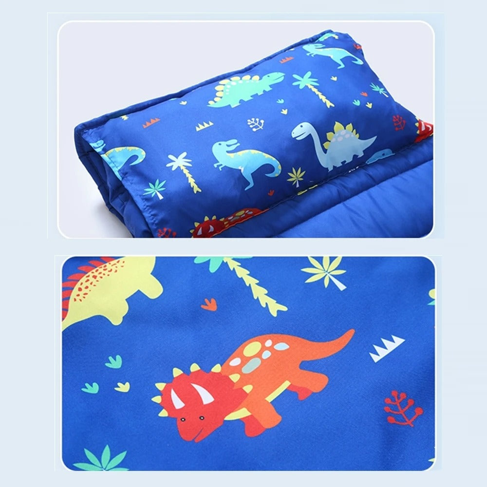 Tapis de sieste transportable avec coussin. Une fois enroulé, il devient idéal pour vos déplacements, la crÚche et vos voyages. Motif attrayant