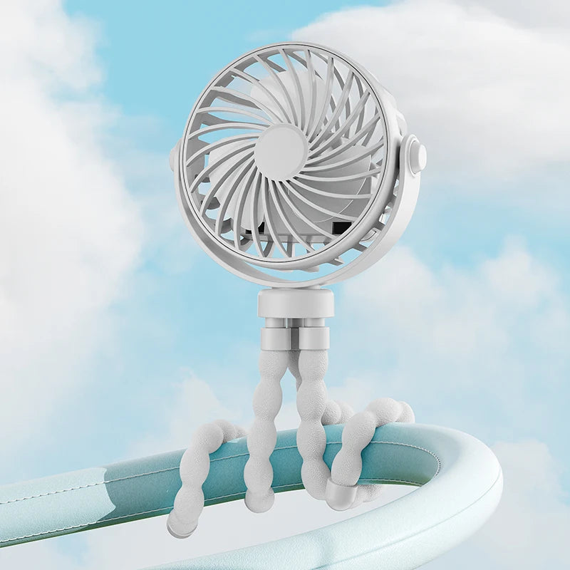 Ventilateur rechargeable et silencieux pour poussette, modÚle pratique et sûr de couleur blanc