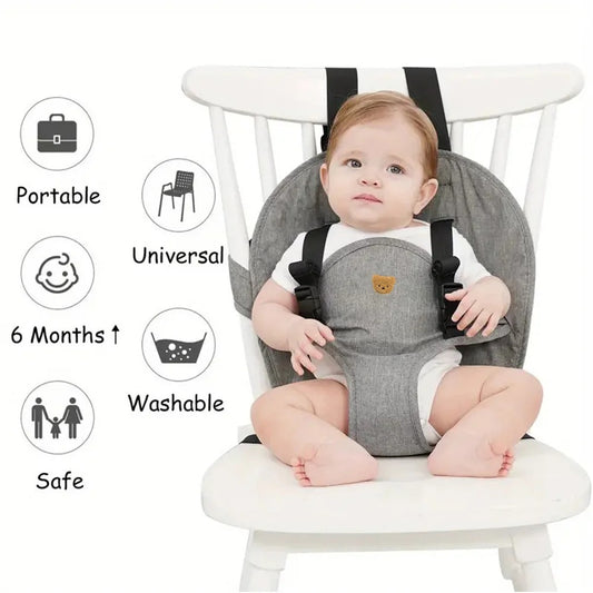 Ceinture de sécurité installée sur une chaise haute pour bébé