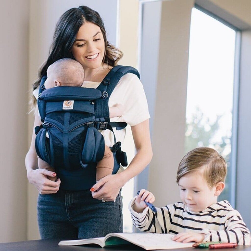 Porte Bébé - BreathBabyBag™ - Bleu Marine - Mon bébé baroudeur