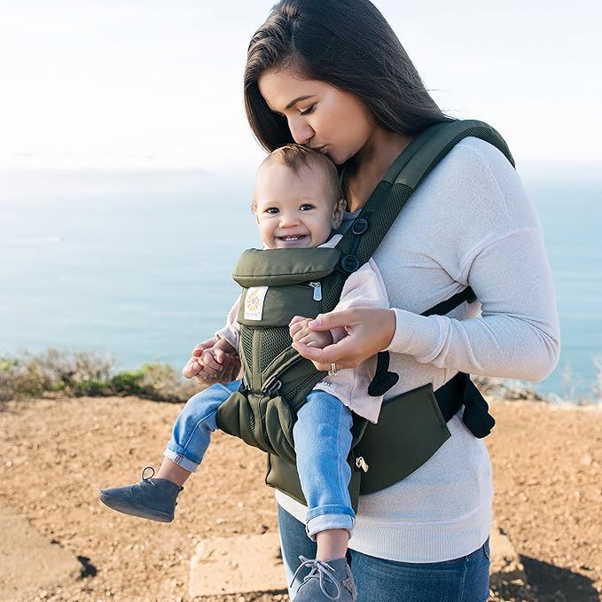 Porte Bébé - BreathBabyBag™ - Vert Olive - Mon bébé baroudeur